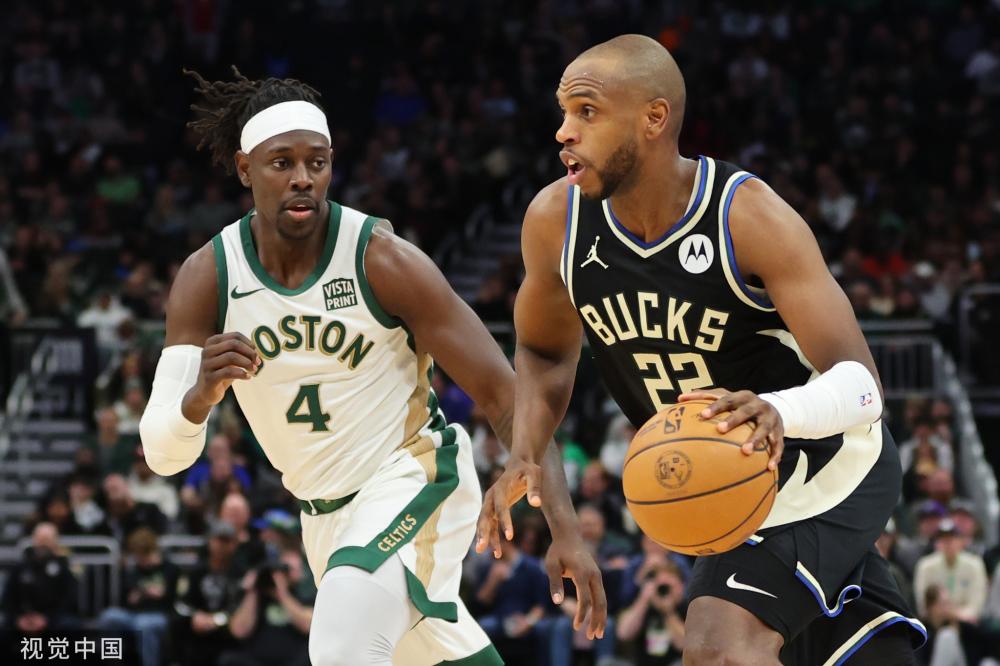 射门频频被 射门频频被